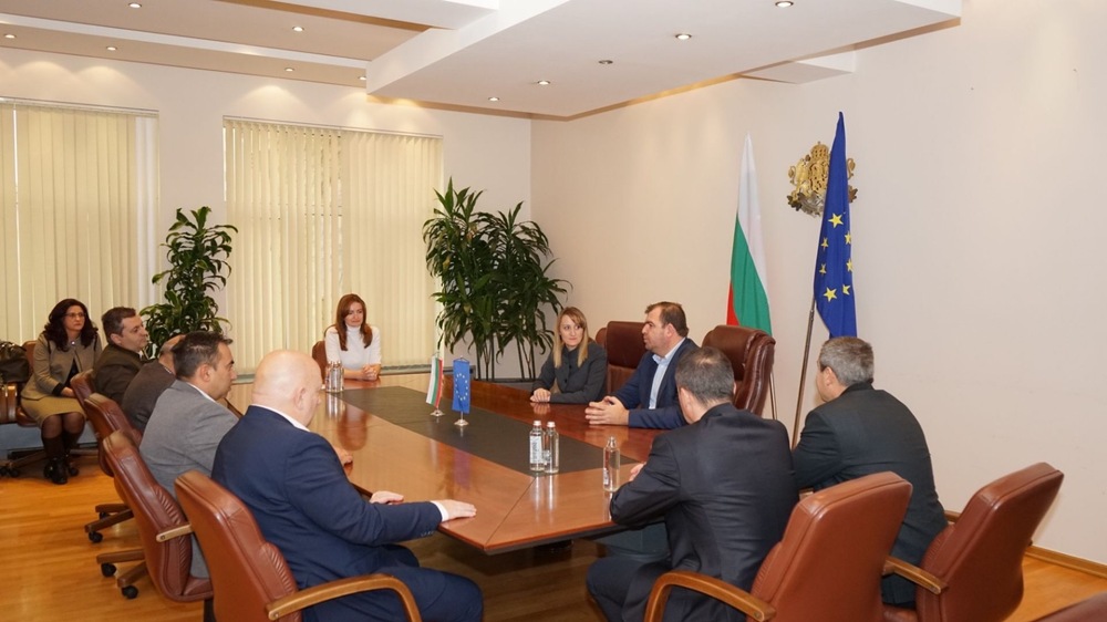 Министерство на околната среда и водите: ОП „Околна среда” осигури 62 млн. лв. на държавните горски предприятия за залесяване