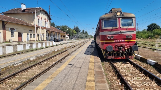 Rail Passenger Transport Increases by 5.8% in EU in 2024, Drops 3.1% in Bulgaria Y/Y