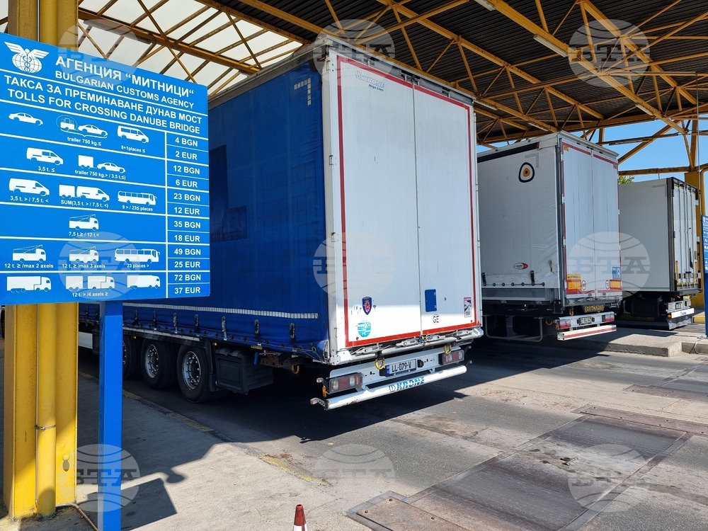 Intense Truck and Car Traffic Reported at Ruse-Giurgiu Bridge