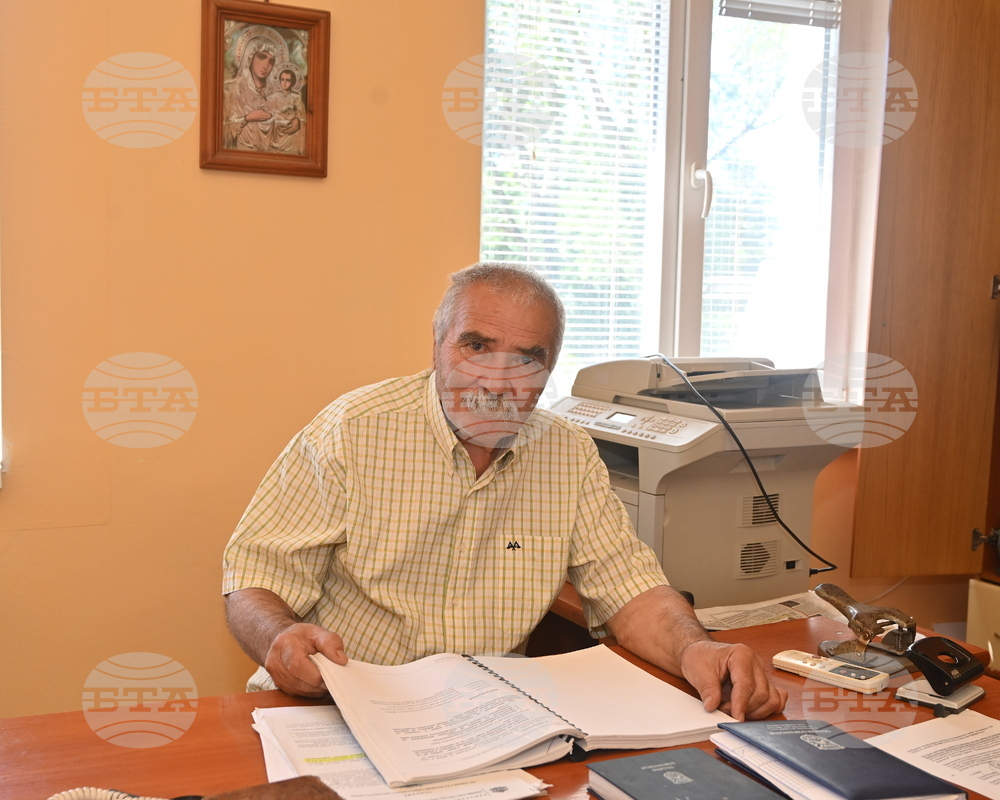 Село Охрид - кмет - Трифон Денков - благоустрояване