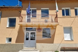 Село Охрид - кмет - Трифон Денков - благоустрояване