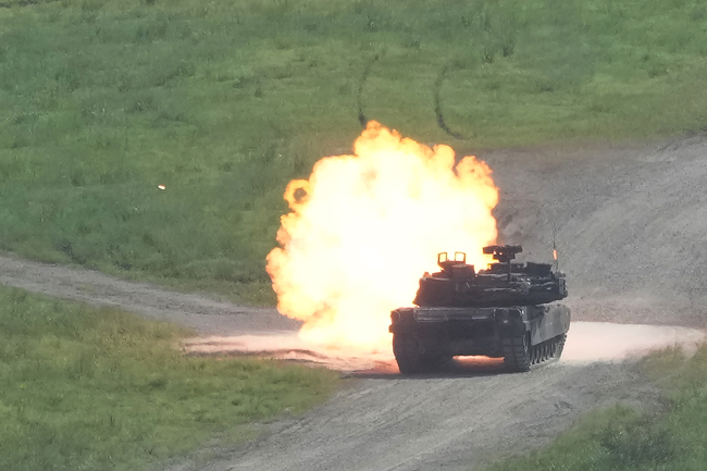 Южна Корея и САЩ започнаха мащабни военни учения
