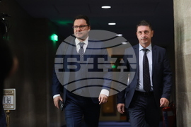 Парламент - заседание