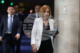 Парламент - заседание - Йорданка Фандъкова