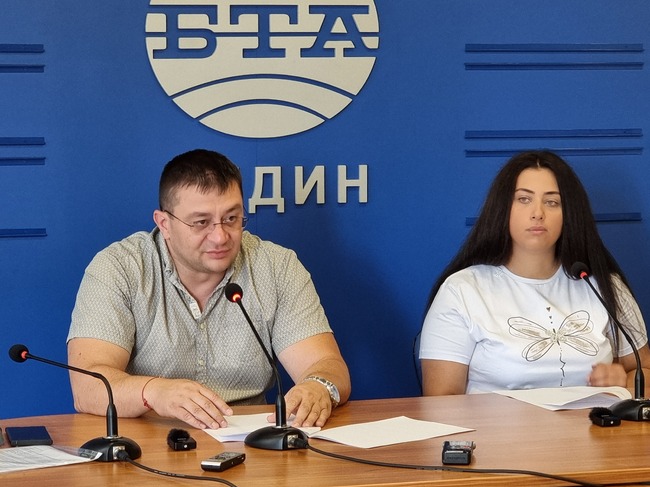 Пресконференция на общински съветници от "Справедливост за Видин" относно производствената база във Видин на "Ел Би Булгарикум" ЕАД