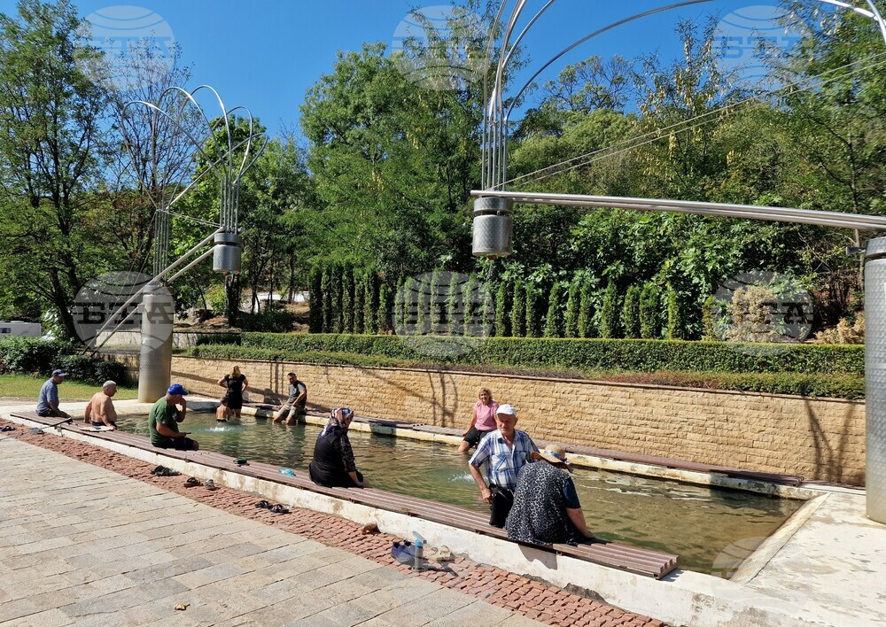 Село Минерални бани - туризъм