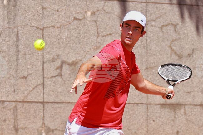 Трима българи се класираха за четвъртфиналите на двойки на турнир по тенис в Сърбия