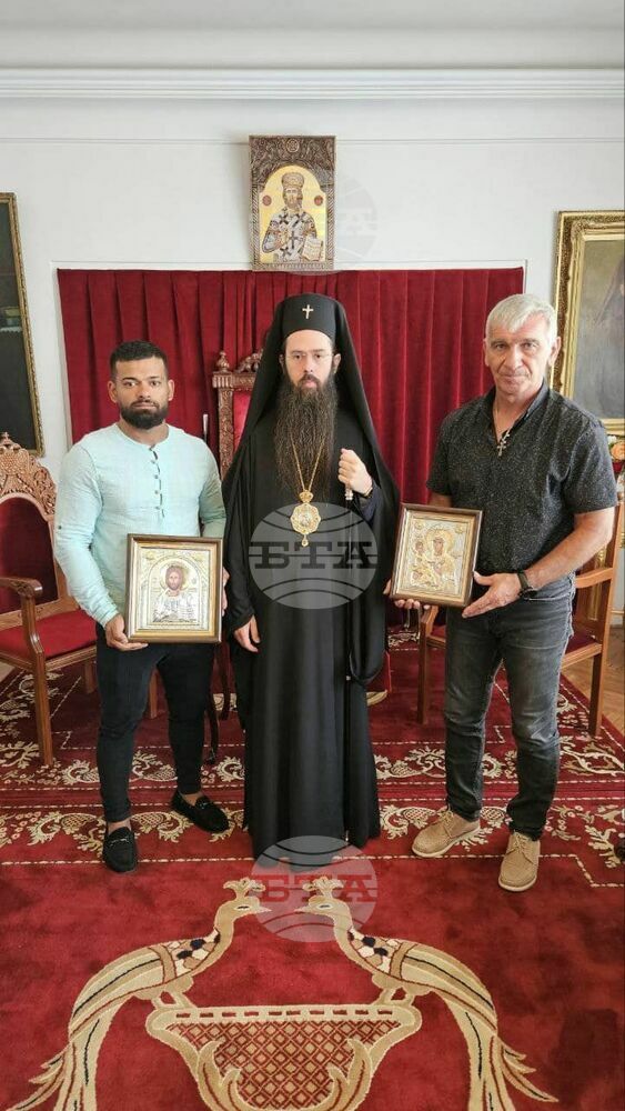 Сливенският митрополит Арсений благослови олимпийския медалист Божидар Андреев