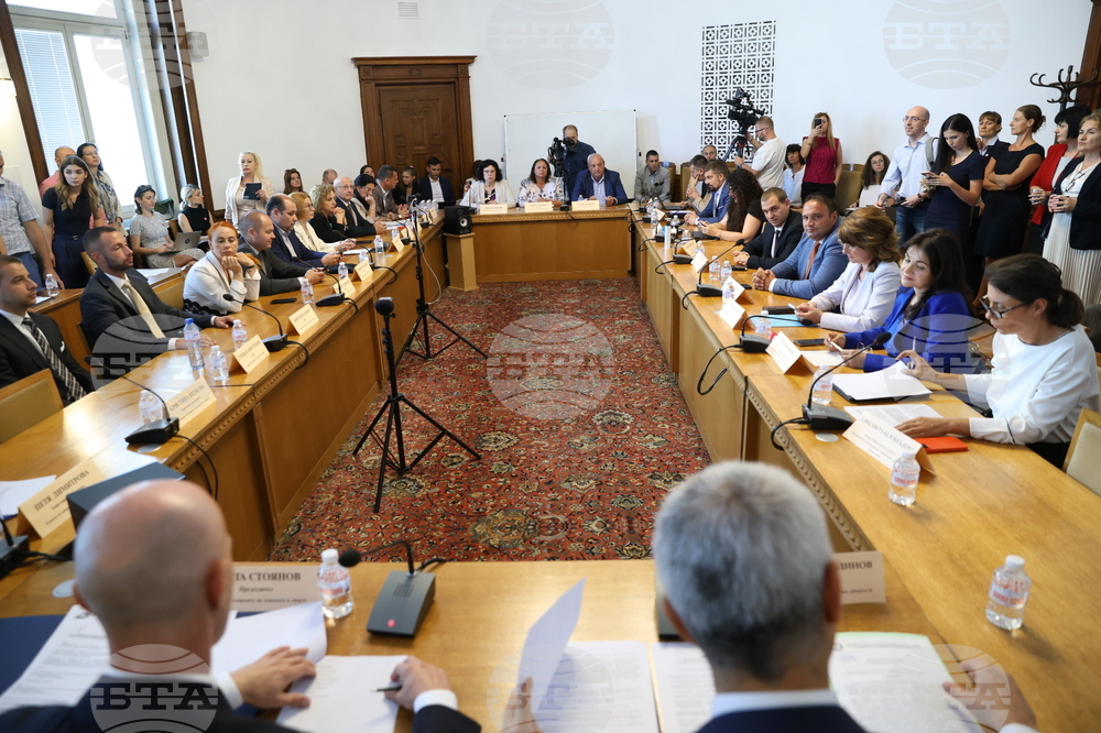 Народно събрание  - Комисия по въпросите на младежта и спорта - Комисия по демографската политика, децата и семейството - съвместно заседание