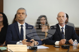 Народно събрание  - Комисия по въпросите на младежта и спорта - Комисия по демографската политика, децата и семейството - съвместно заседание