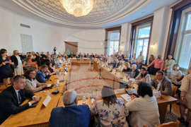 Народно събрание  - Комисия по въпросите на младежта и спорта - Комисия по демографската политика, децата и семейството - съвместно заседание