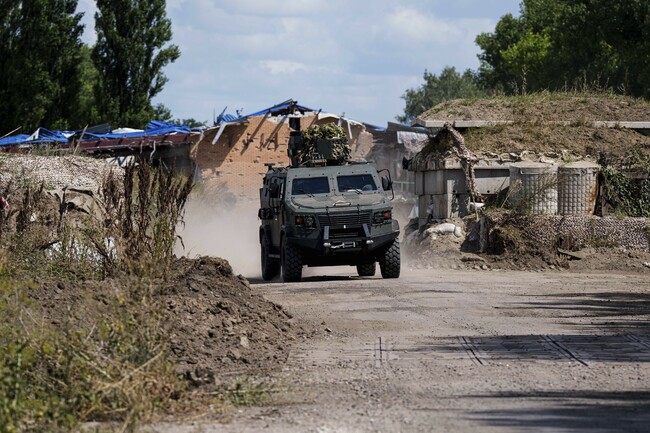 Киев обяви, че създава "буферна зона" в руската Курска област, планира коридори за евакуация