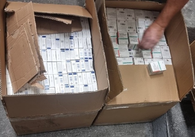 Агенция „Митници“: Над 3600 опаковки контрабандни лекарства задържаха митническите служители на МП Капитан Андреево