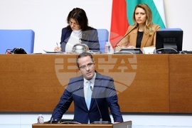 Народно събрание - заседание - Цончо Ганев