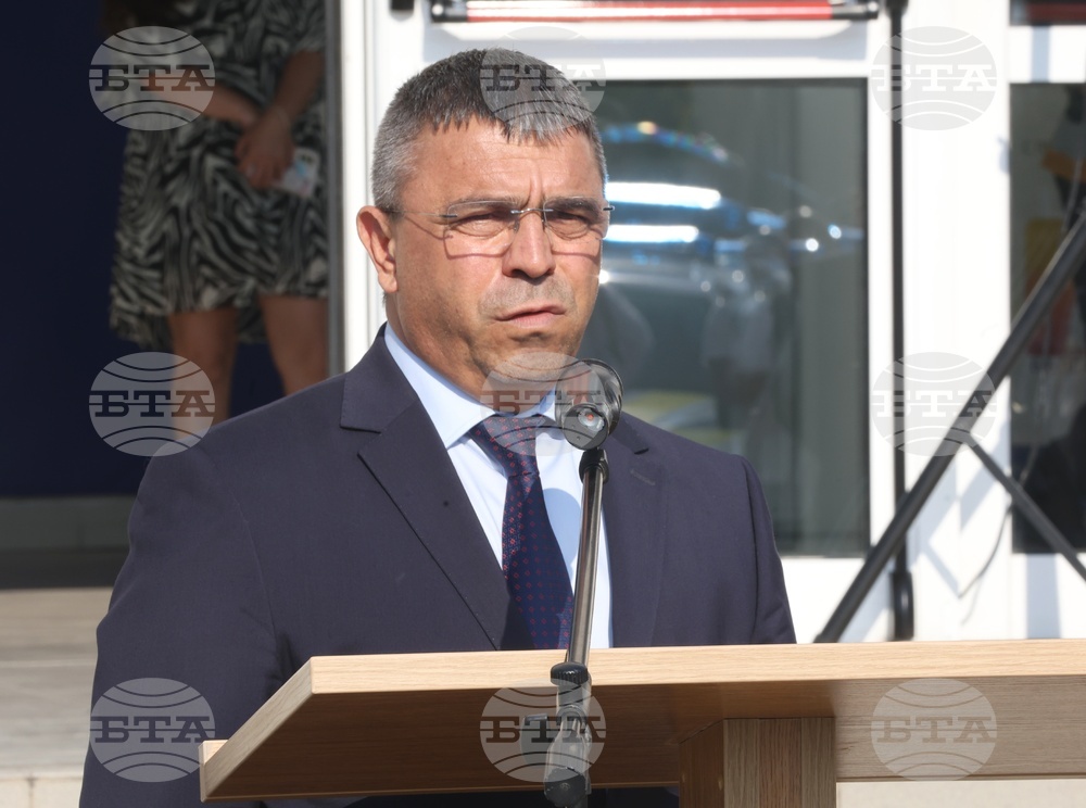 ГДНП - нови автомобили - министър - връчване