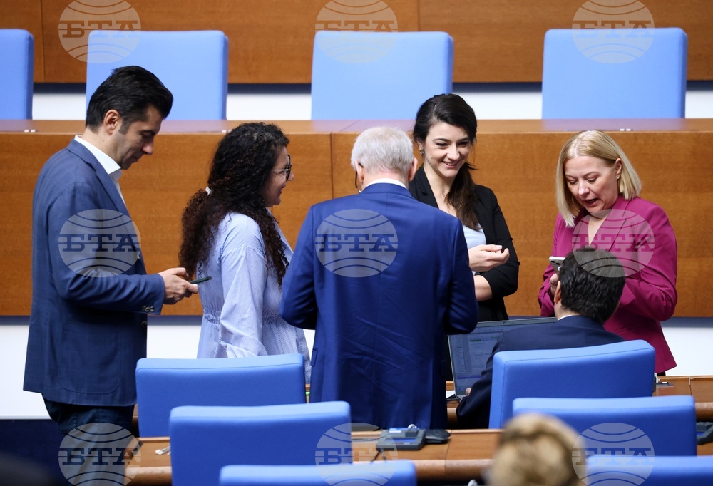 Законопроект, който регламентира доброволчеството и гарантира правата на доброволците, внесоха от ПП-ДБ