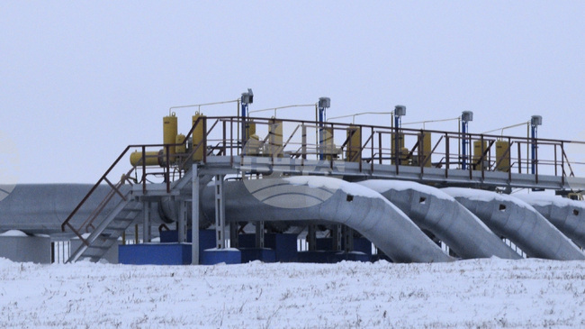 Украйна ще получава отстъпка от цената за природен газ по Трансбалканския коридор, съобщи украинското енергийно министерство