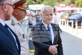 ВМА - Паметник на медицинските чинове - церемония
