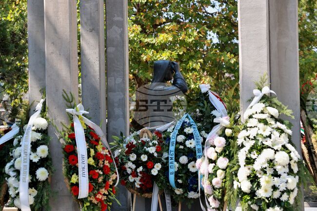 Във Военномедицинската академия ще бъде отдадена почит към лекари, полицаи, пожарникари и граждани, загинали при спасяване на човешки живот.