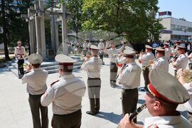ВМА - Паметник на медицинските чинове - церемония