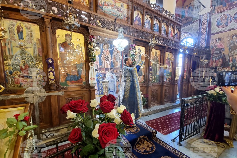 Несебър - Сливенски митрополит - Успение Богородично
