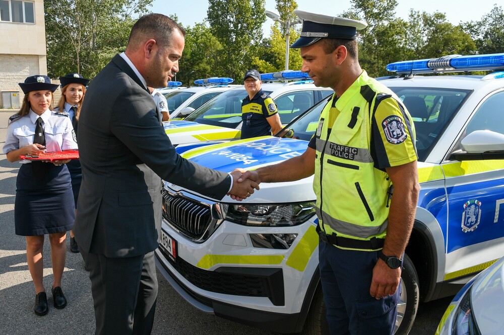 Министър Калин Стоянов: Искам ясно да заявя, че усилията ни са насочени да обезпечим с техника всички структури на МВР. Няма да допусна противопоставяне
