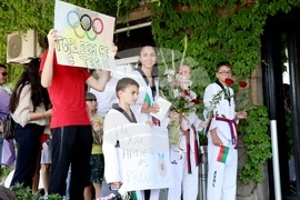 Летище София - Кимия Ализаде - посрещане