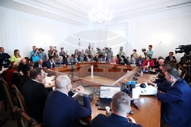 Народно събрание - Временна комисия за дейността на Петьо Еврото и Мартин Божанов