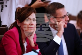 Народно събрание - Временна комисия за дейността на Петьо Еврото и Мартин Божанов