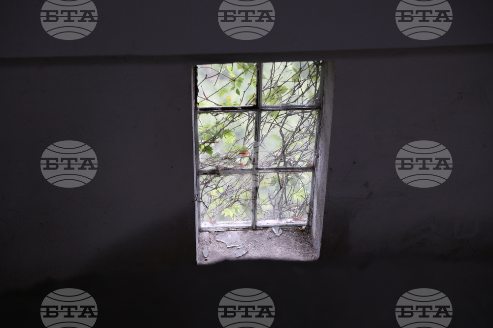 Пространствена инсталация - Юлиян Табаков - откриване