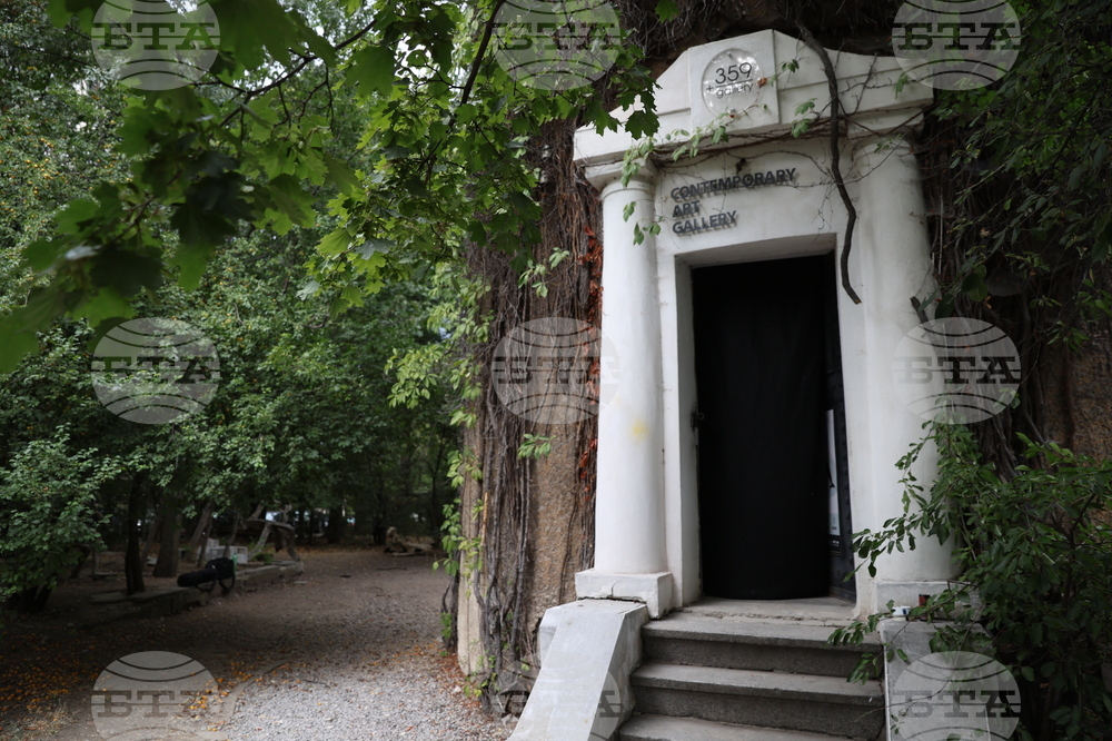 Пространствена инсталация - Юлиян Табаков - откриване