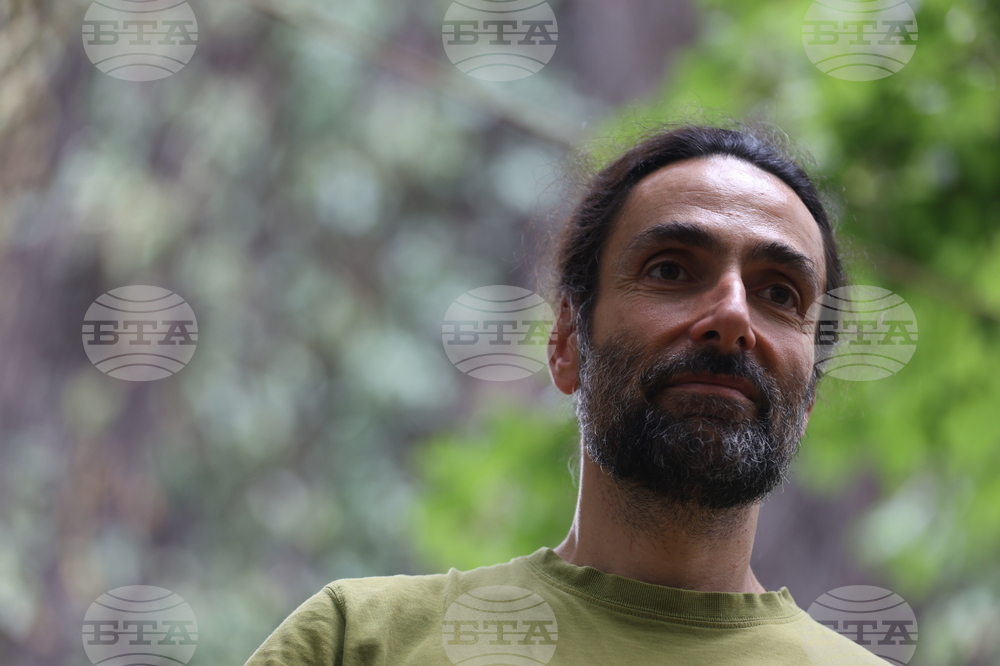 Пространствена инсталация - Юлиян Табаков - откриване