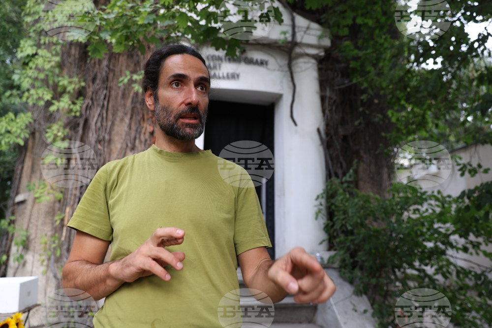 Пространствена инсталация - Юлиян Табаков - откриване