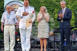 Варна - Ден на Варна - отличия - връчване