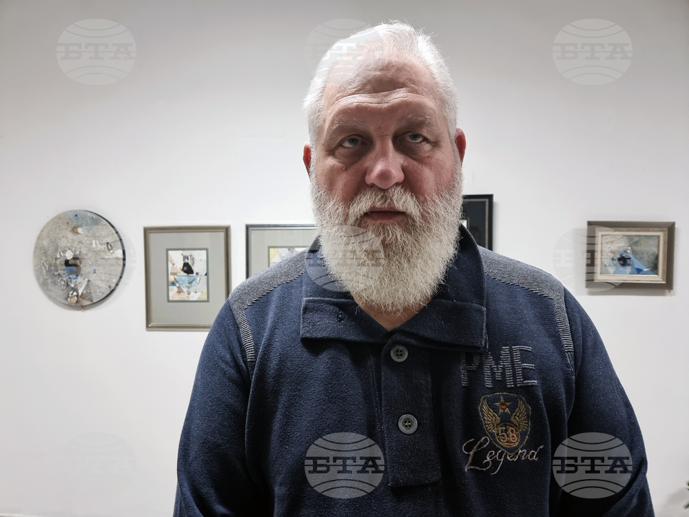 Ямбол - Цветан Казанджиев - коледна изложба