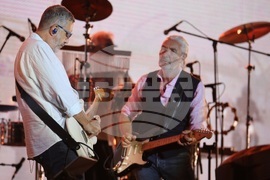 Варна - фестивал VARNA BREEZE by EXIT - Дайър Стрейтс