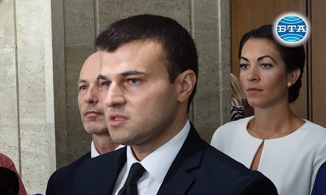 От „Възраждане“ настояват по-скоро да започне изплащането на компенсациите за бизнеса заради високите цени на тока 