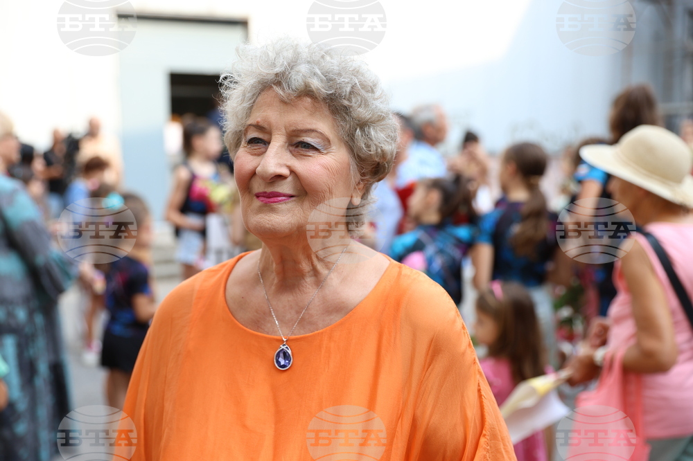 Боряна Калейн - посрещане - Мария Гигова