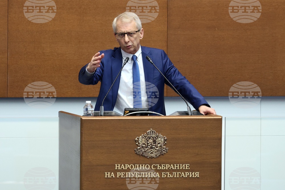 Парламент - заседание - Николай Денков