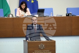 Парламент - заседание - Цончо Ганев,
