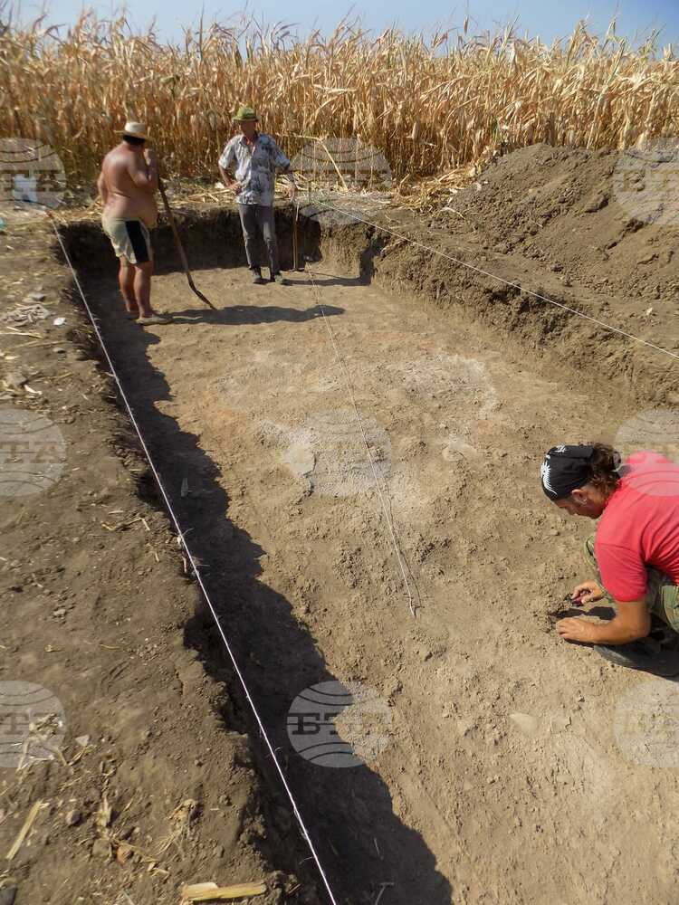 Археологически проучвания се провеждат в местността Бузалъка в близост до поповското село Кардам
