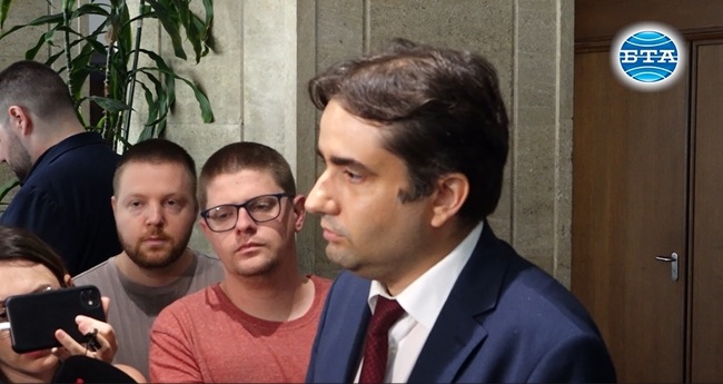 Божидар Божанов каза, че е питал директора на „Киберпрестъпност“ за сваления сайт novonachalo.com