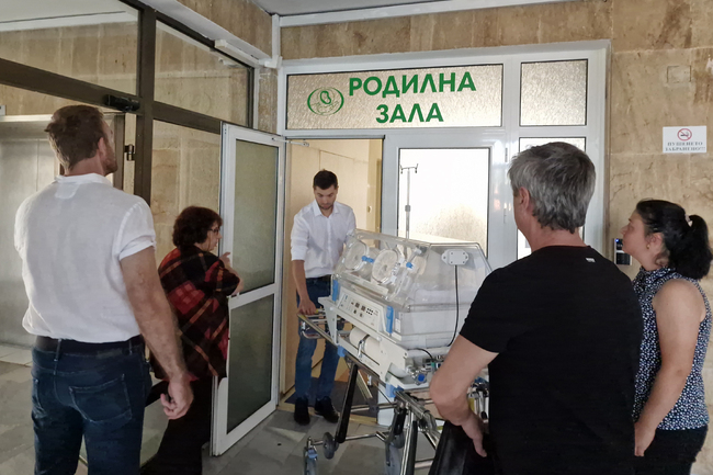 Болницата в Самоков получи кувьоз, дарен чрез кампанията „Капачки за бъдеще“