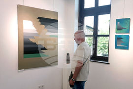 Троян - Лалех Барзегар - изложба - „Серякова къща“