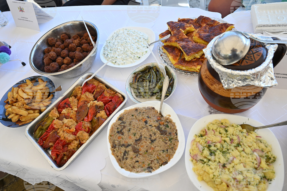 Брусарци - кулинарна изложба