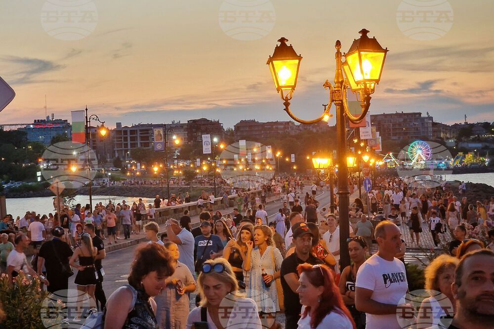 Несебър - кампания „Не сте сами“ - концерт