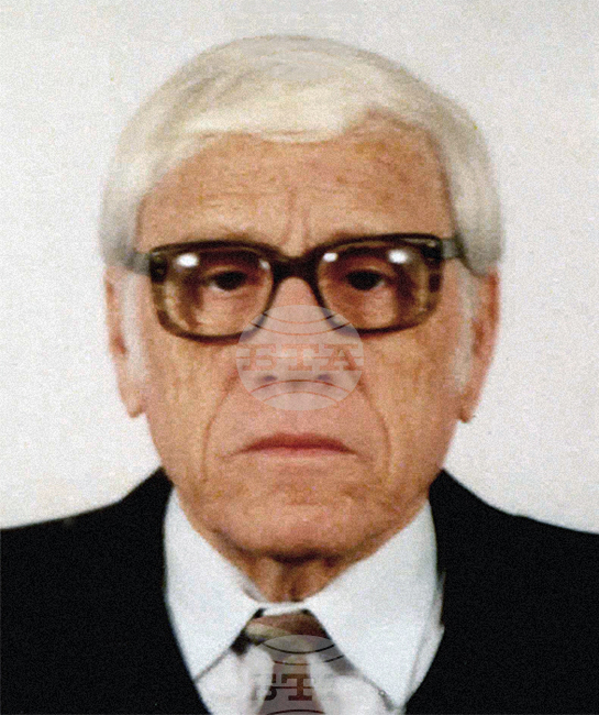 Проф. Стефан Кънев - физик