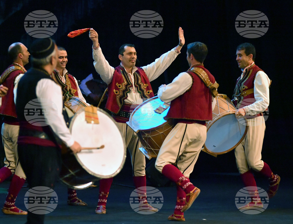 Разград - ансамбъл "Пирин" - концерт