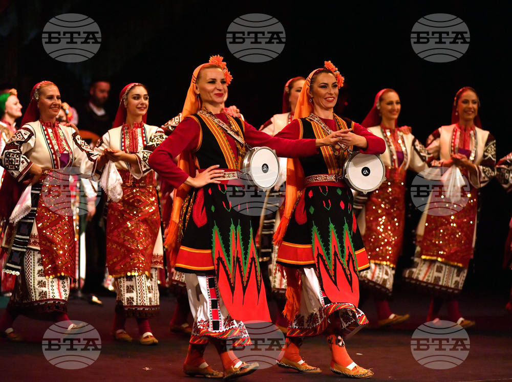 Разград - ансамбъл "Пирин" - концерт