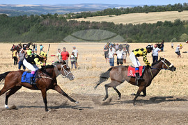 Село Самуил - конни надбягвания